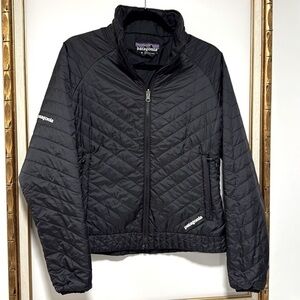 Patagonia down shell, black size Small excellent condition.